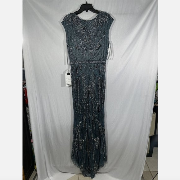 NWT $598 Mac Duggal [ 12 ] Intricate Beaded V-Neck High Slit Gown Charcoal #Q565 - Picture 11 of 16